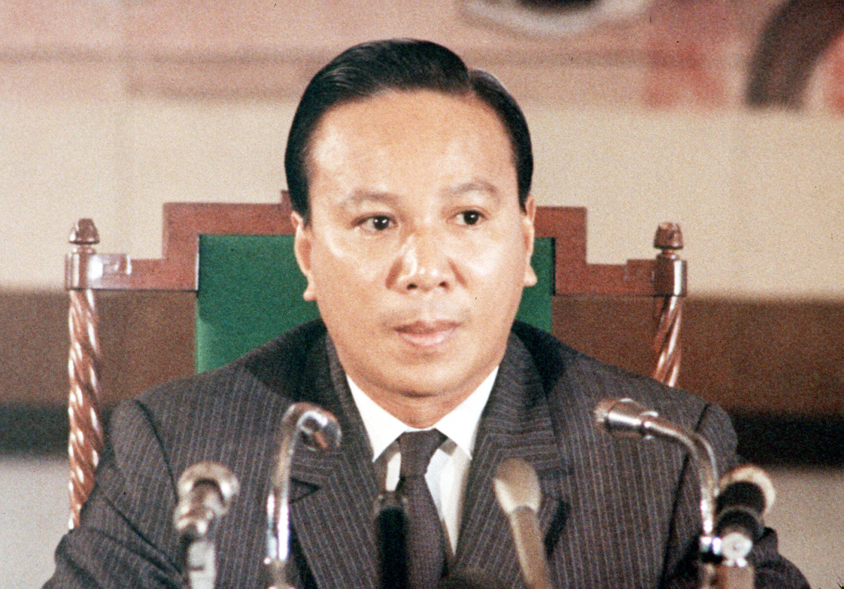 1975: Nguyen Van Thieu